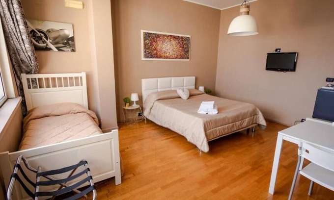 Bari City Centre Apartment | Dolci Emozioni Room 82