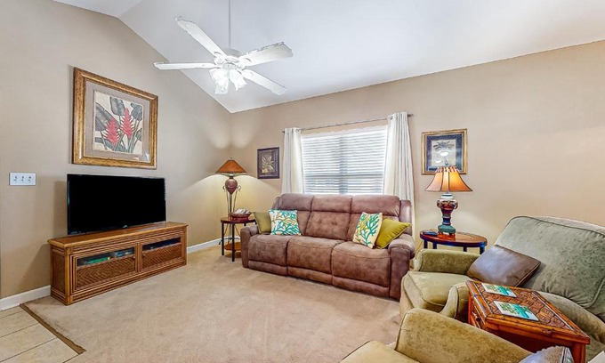 Gulf Shores Apartment | Dolphin Villas 512