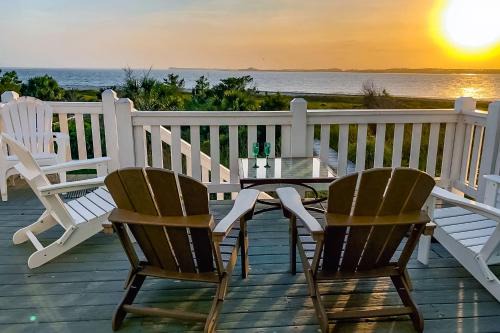 Edisto Island House | Dolphin Watch - A Side