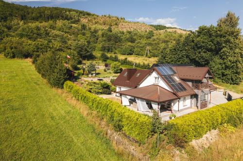 Mecina Apartment | Dom w Chomranicach- Jacuzzi, domek grillowy
