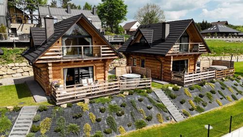 Pcim Ski Chalet | Domek drewniany w górach Jacuzzi & Balia - Osada Chełm