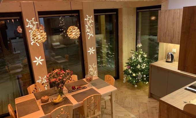 Zakopane Ski Chalet | Domek Zakopiański Czar
