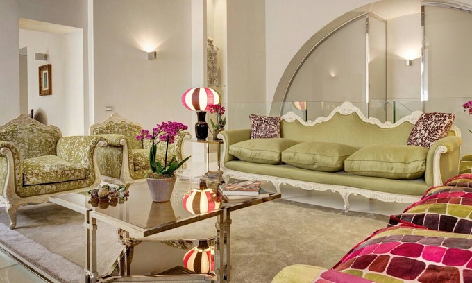 Rione V Ponte Apartment | Domus Domitia LUXURY HOUSE!