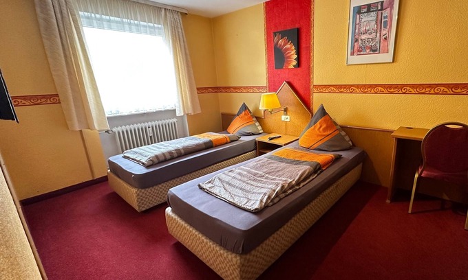 Erlangen Apartment | Doppelzimmer für 2 Gäste mit 15m² in Erlangen