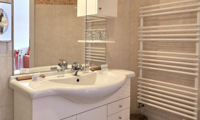Sattendorf House | Doppelzimmer - Schlössl - All-inclusive Hotel Sonnenhügel