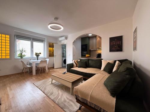 Dorcol Apartment | Dorcol Charm