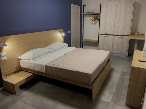 Fogliano House | Dormi-RE Affittacamere