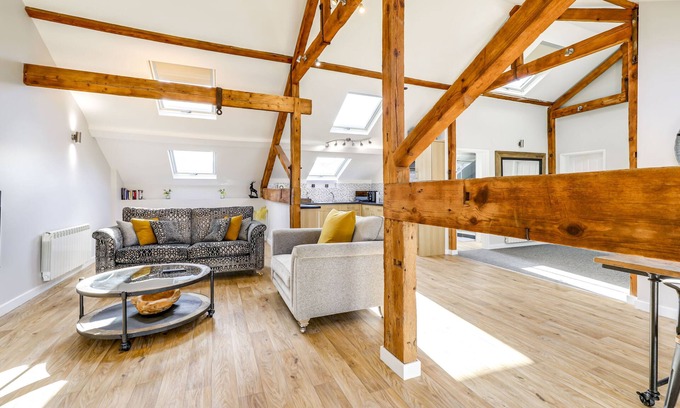 Ely Apartment | Double Comfort Room - Garden View