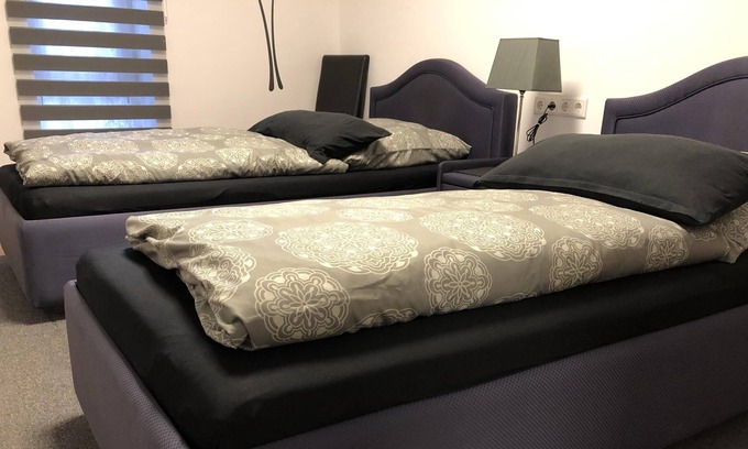 Stockum House | Double room-Ensuite with Shower-Zweibettzimmer