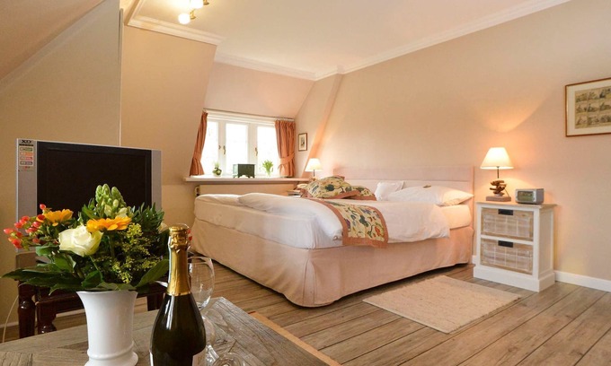 Keitum Hotel | Double room no. 12 - Hotel Seiler Hof