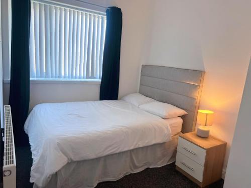 Middleton House | Double Room on a quiet neighbourhood
