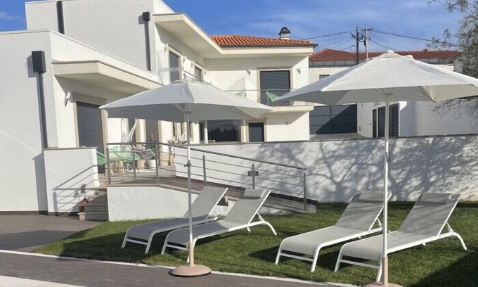 Penacova House | Double Room with Pool at Jasmine Hotel