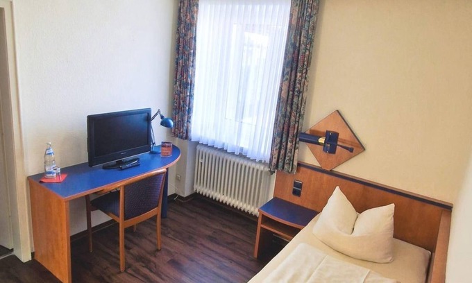 Daun House | Double Room Shower/WC - Hotel Stadt Daun