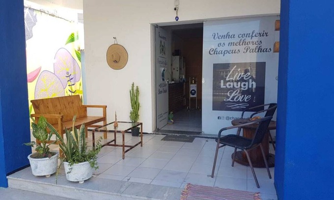 Aldeota House | Double room with private bathroom, Wi-Fi, air conditioning and TV.