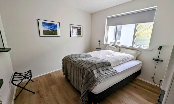 Isafjordur House | Double with Shared Bathroom @ The Ísafjörður inn