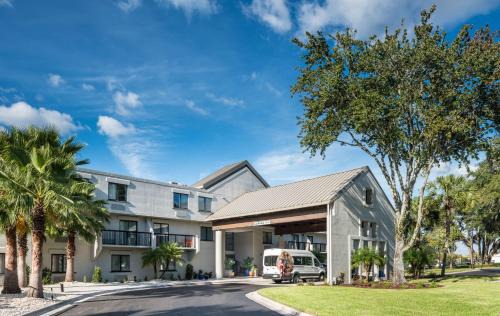 Gainesville Hotel | DoubleTree by Hilton Gainesville
