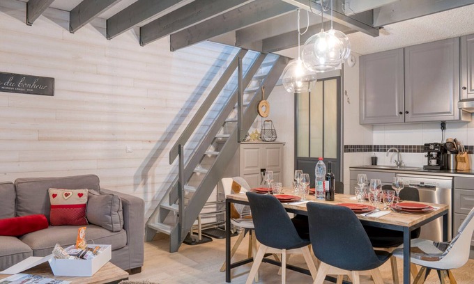 Saint-Gervais-les-Bains Apartment | Downtown Apartment Near Mont-Blanc Tramway with Stunning Views