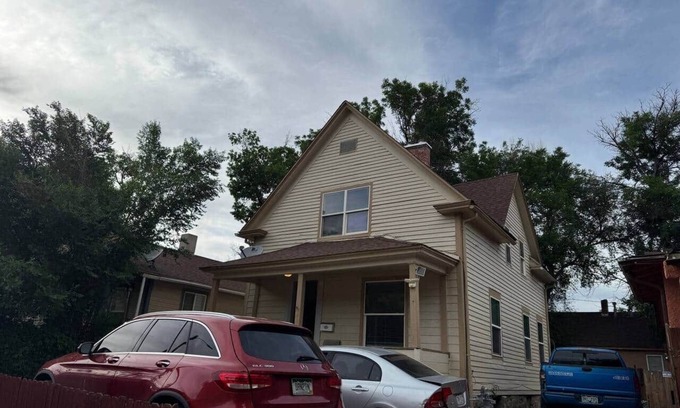 Downtown Colorado Springs House | Downtown, 5-bed, 3-bath, 3-level