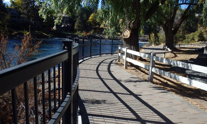 Orchard District Condo | Downtown Bend-Wall Street