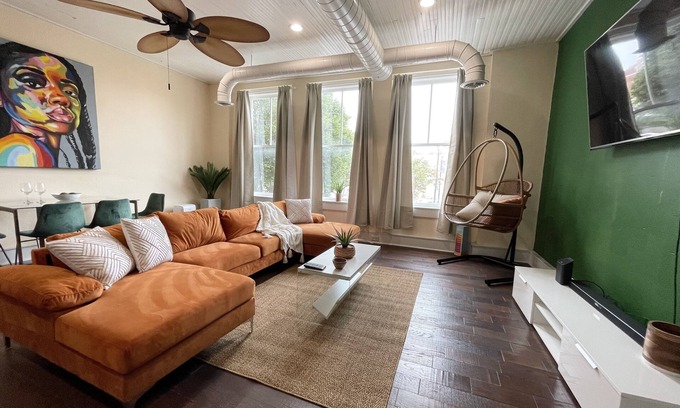 Macon Condo | DOWNTOWN BOHEMIAN LOFT