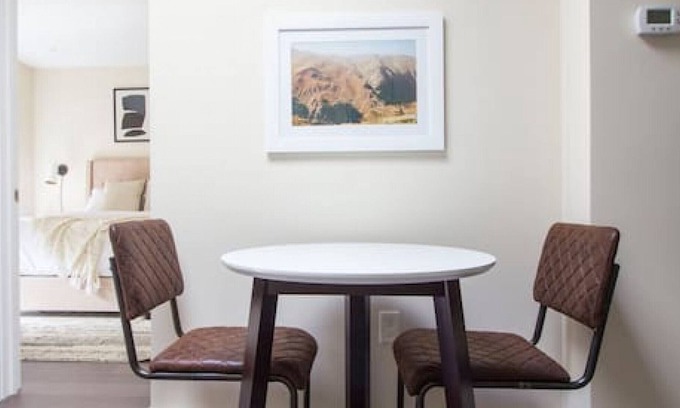 Chinatown Apartment | Downtown Boston | Nurses Welcome | W/D in bldg