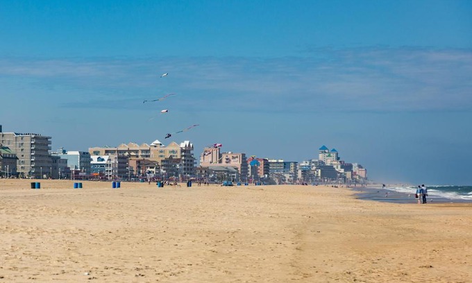 Ocean City Apartment | Downtown Delight