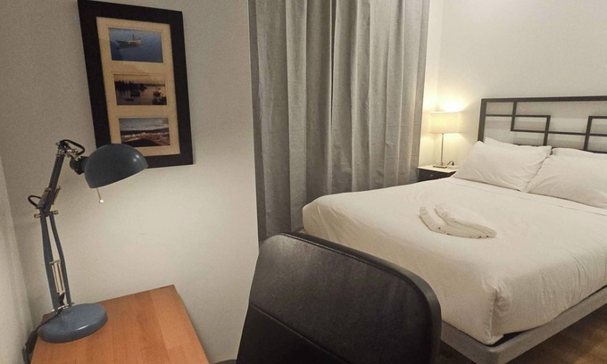 Downtown Halifax Apartment | Downtown Gem, Perfect for Families & Groups, AC