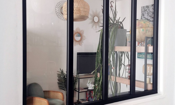 Quartier Chorier-Berriat Apartment | Downtown Grenoble: Le central