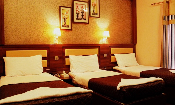 Al Sabkha Hotel | Downtown Hotel