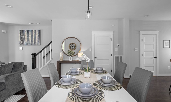 Richmond House | Downtown RVA Cozy 3BR Near VCU
