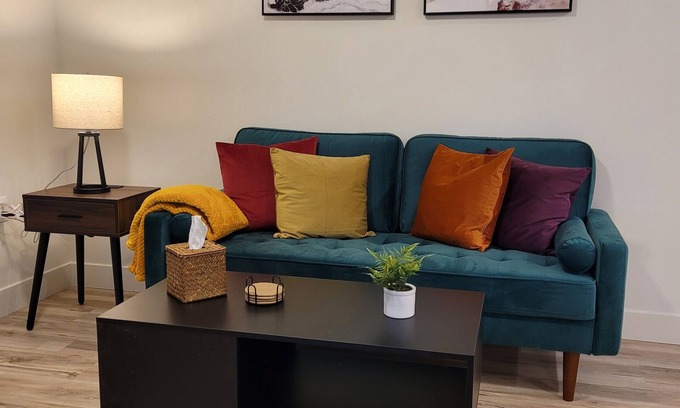 People's Freeway Apartment | Downtown SLC Apt w/pool, hot tub, gym, fast internet