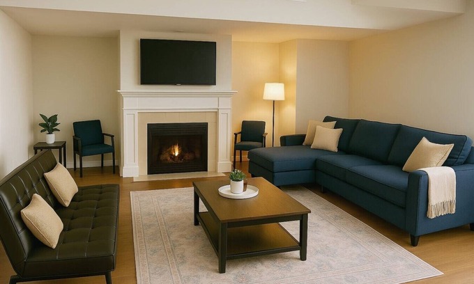 Downtown Cleveland Apartment | Downtown Sq: Stadium, Casino, Rock Hall, Clinic