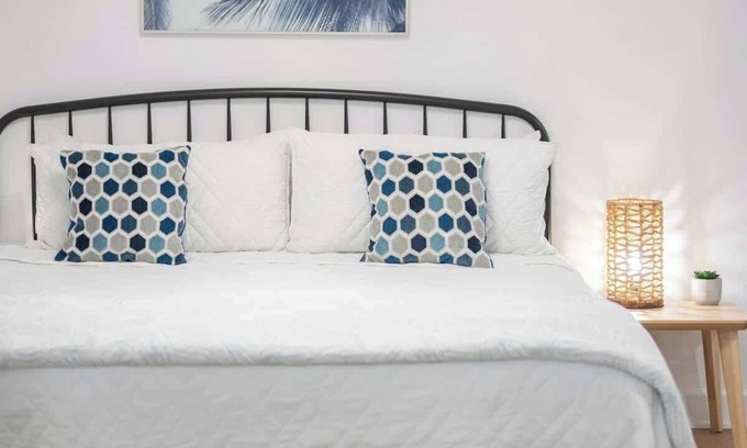 Lakeland Apartment | Downtown Studio - Family & Pets friendly