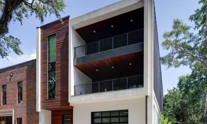 Capitol Hill House | DOWNTOWN TALLAHASSEE - MODERN & SPACIOUS PENTHOUSE