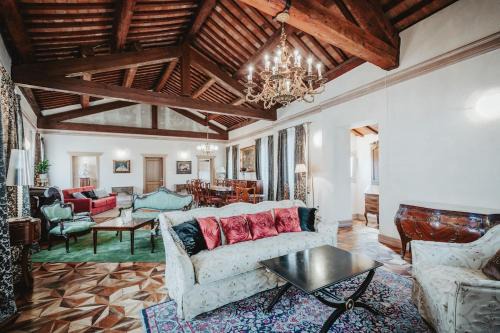 Vicenza Apartment | Downtown Vicenza - Elegant Luxury Apartment