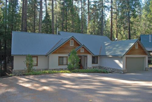 North Wawona House | Doyle's Mountain