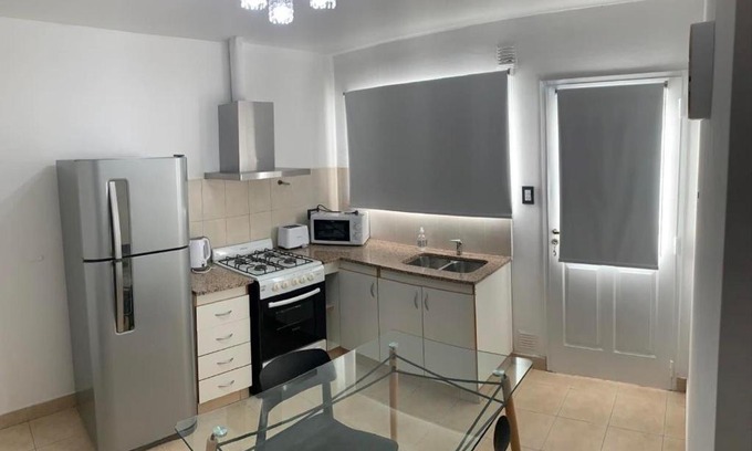 General Roca Apartment | Dpto Lyon