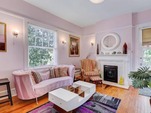 Thomas Square Apartment | Drayton Place 4