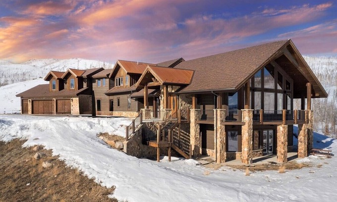 Grand Lake House | Dream 8000 sq ft home on 70 acres backing to National Forest!