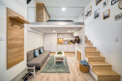 Kispest Apartment | Dream Nouveau Studio