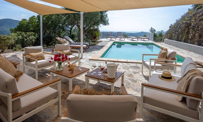 La Londe-les-Maures House | Dream Villa with Air Conditioning, Pool, and Sea View for 10 People in La Londe-Les-Maures
