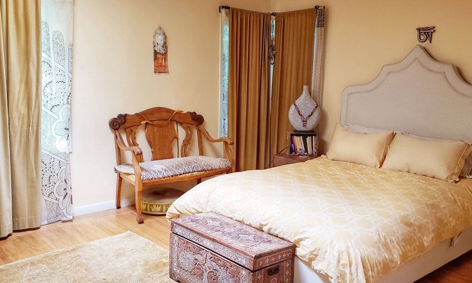 San Rafael House | Dreamcatcher - A BoHo Bungalow in the heart of San Rafael