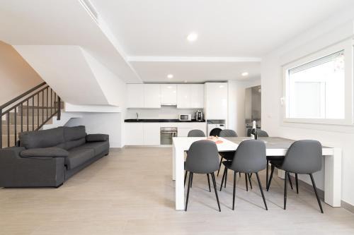 Torre de Benagalbon Apartment | Dreamy Beach Duplex