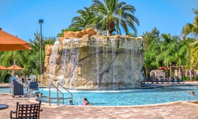 West Kissimmee Hotel | Dreamy Disney HIdeaway! Outdoor Pool, Full Kitchen, Free Shuttle!