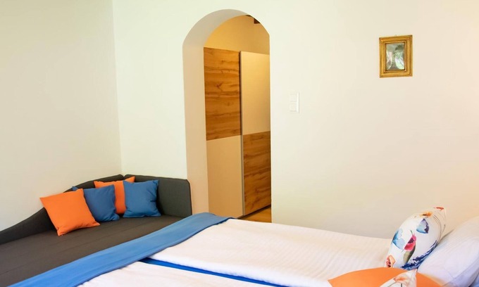 Feld am See Cottage | Dreibettzimmer - Klamberghof Burgstaller