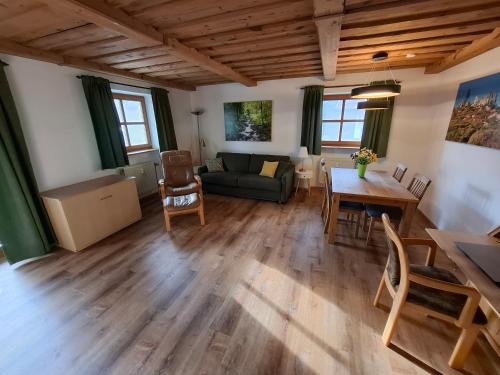 Hauzenberg Apartment | Dreiländereck mit Sauna und Pool, Wohnung 403