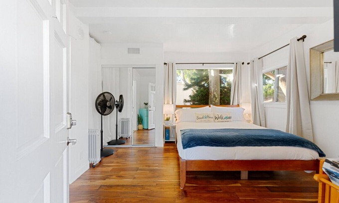 Santa Barbara Apartment | Driftwood Club - Danya`s Room (dog friendly)