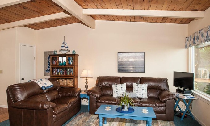 Seal Rock House | Driftwood Cottage