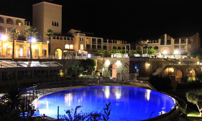 Cap Esterel Apartment | Duplex 40m2. sea view and golf. Loggia and solarium. 2/3 pieces. CAP ESTEREL VILLAG