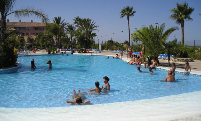 Centro Comercial Bahia Sur House | Duplex 6 pax con Wifi en Bahia Sur con parking y piscinas comunitarias